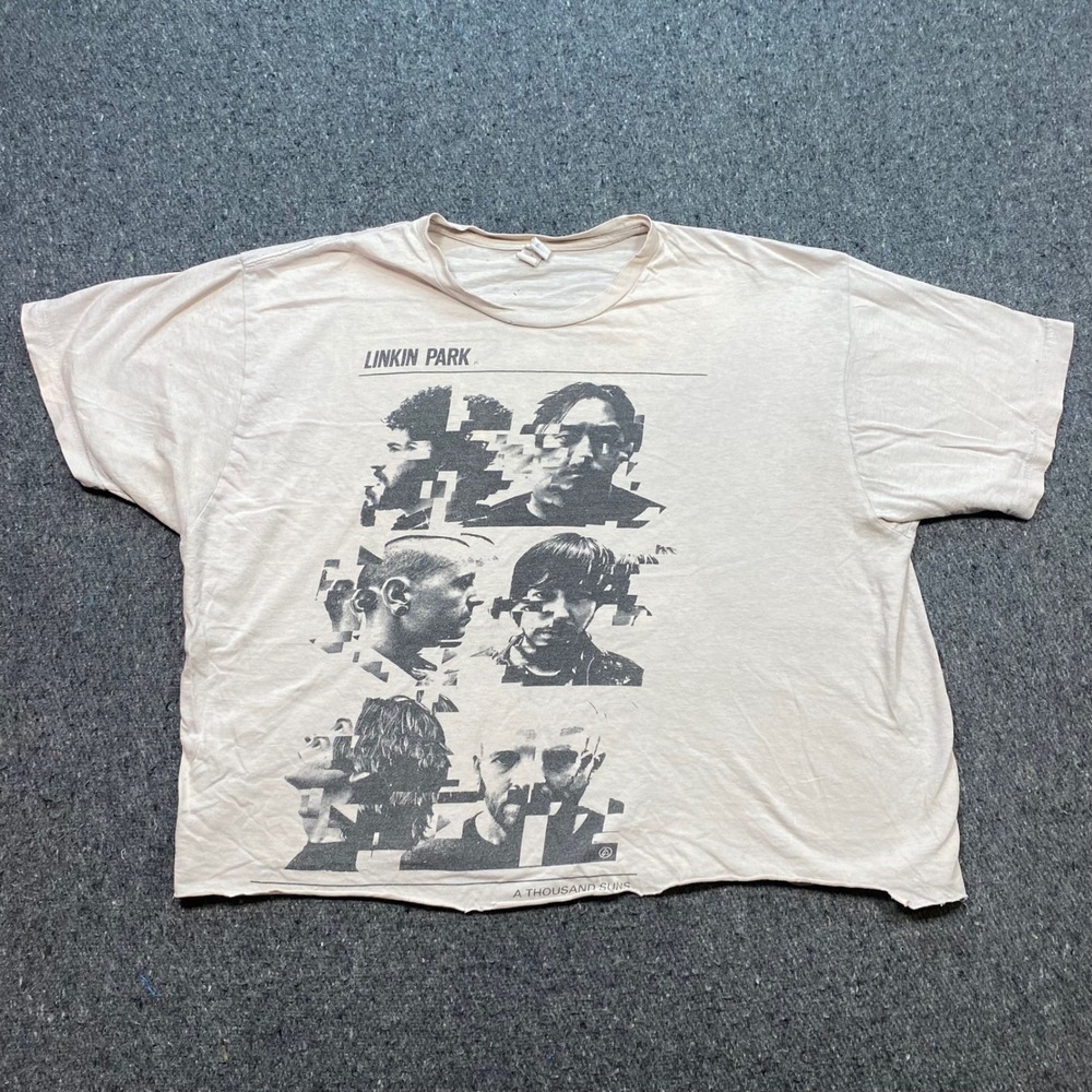 Linkin Park A Thousand Suns Tour TShirt Sz XL Mens Cream Grunge Cropped Band Tee